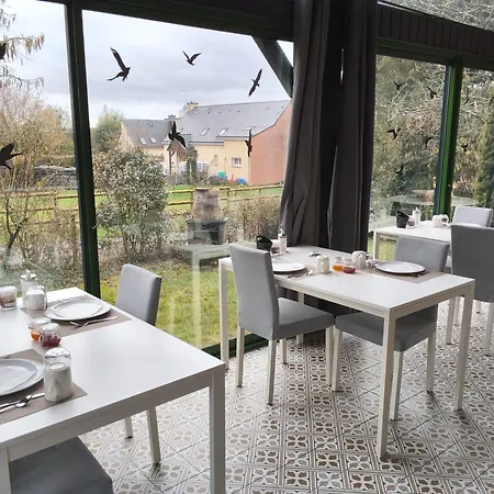 Arc En Ciel Du Mont Bed & Breakfast 3*