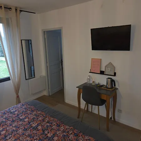 Arc En Ciel Du Mont Bed & Breakfast Pontorson