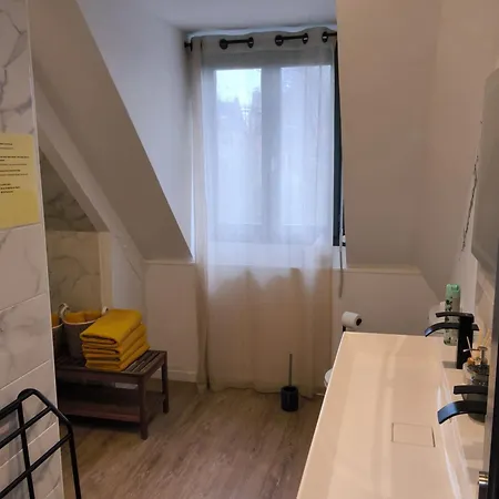 Arc En Ciel Du Mont Bed and breakfast Pontorson